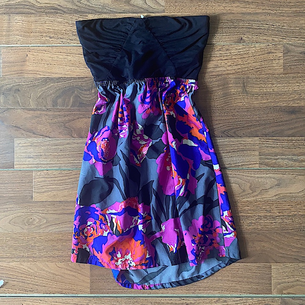 Strapless Roxy dress
